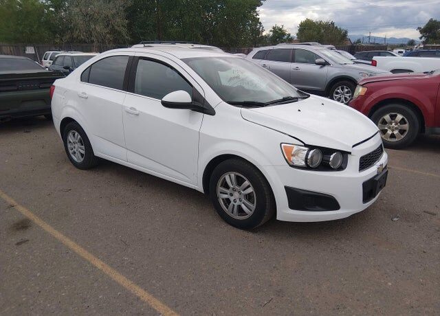 2016 CHEVROLET Sonic