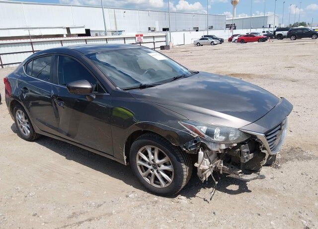 2015 MAZDA Mazda3