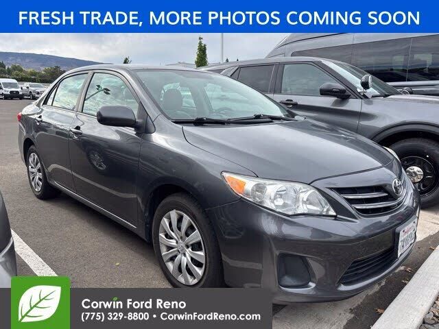 2013 TOYOTA Corolla