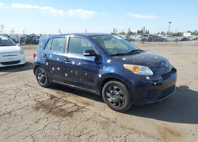 2011 TOYOTA SCION