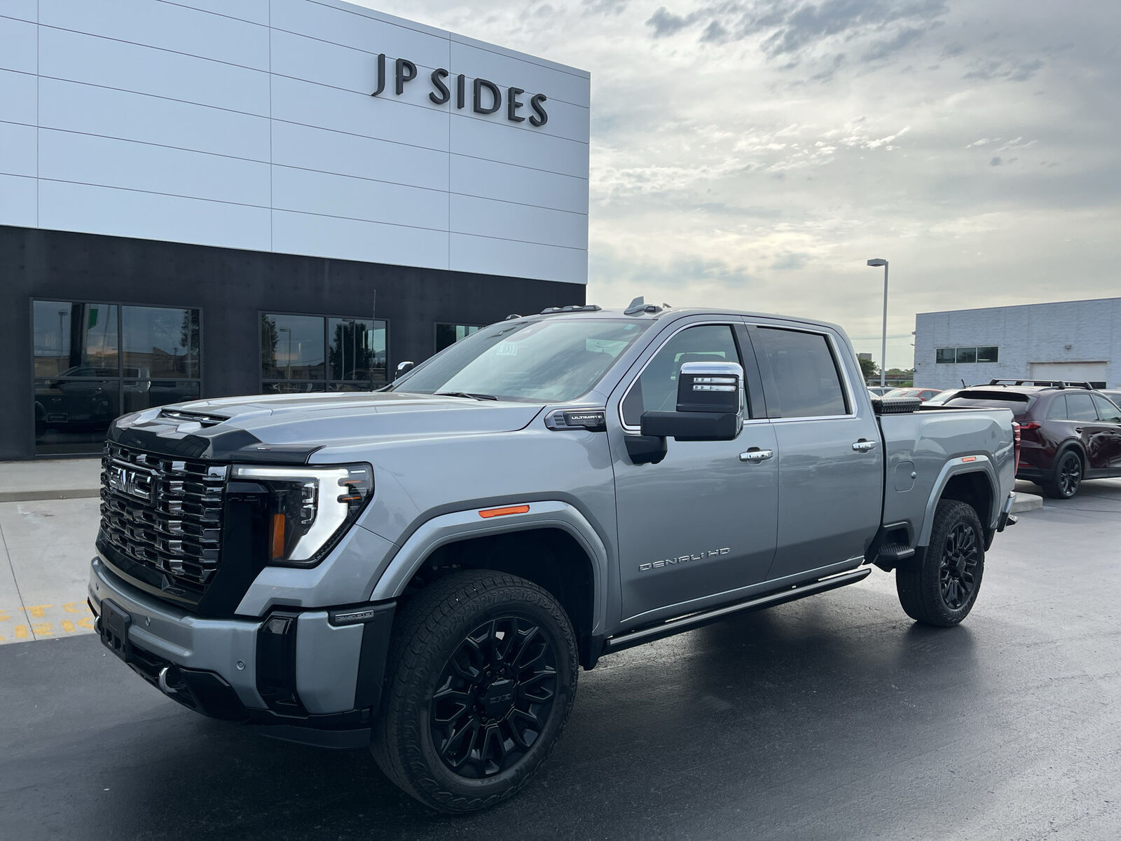 2025 GMC Sierra HD