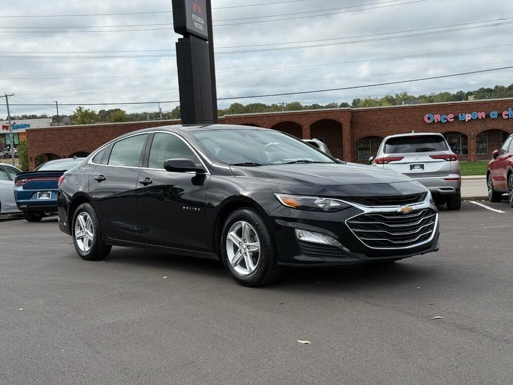 2024 CHEVROLET Malibu