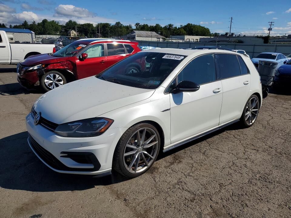 2018 VOLKSWAGEN Golf R