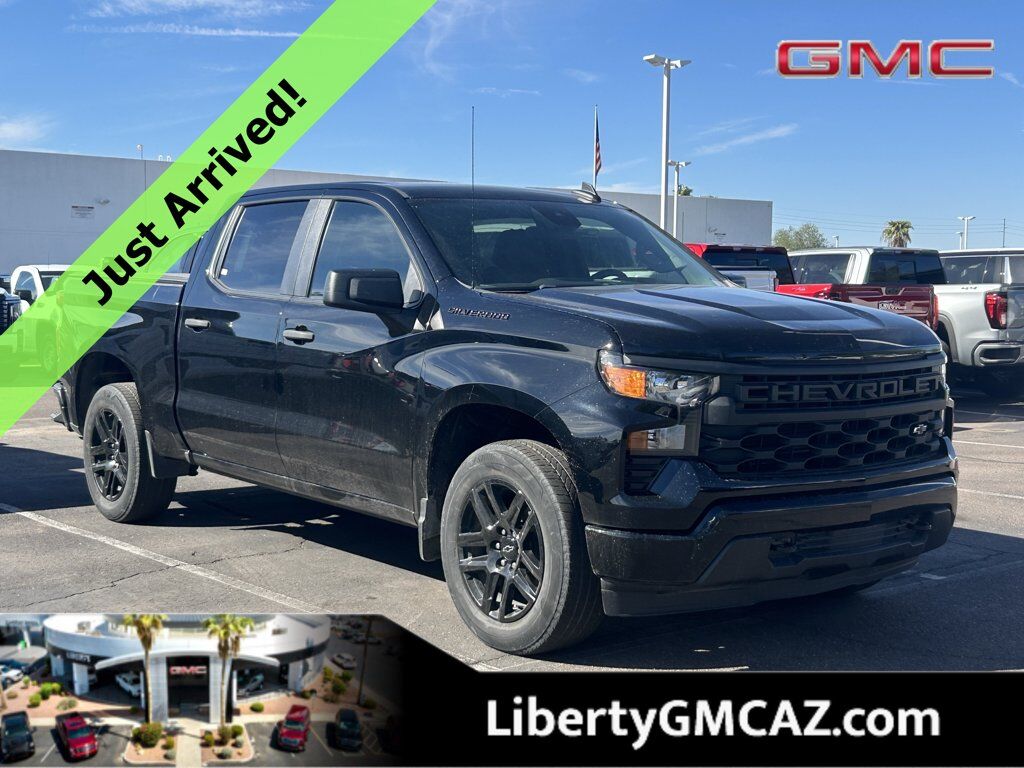 2024 CHEVROLET Silverado