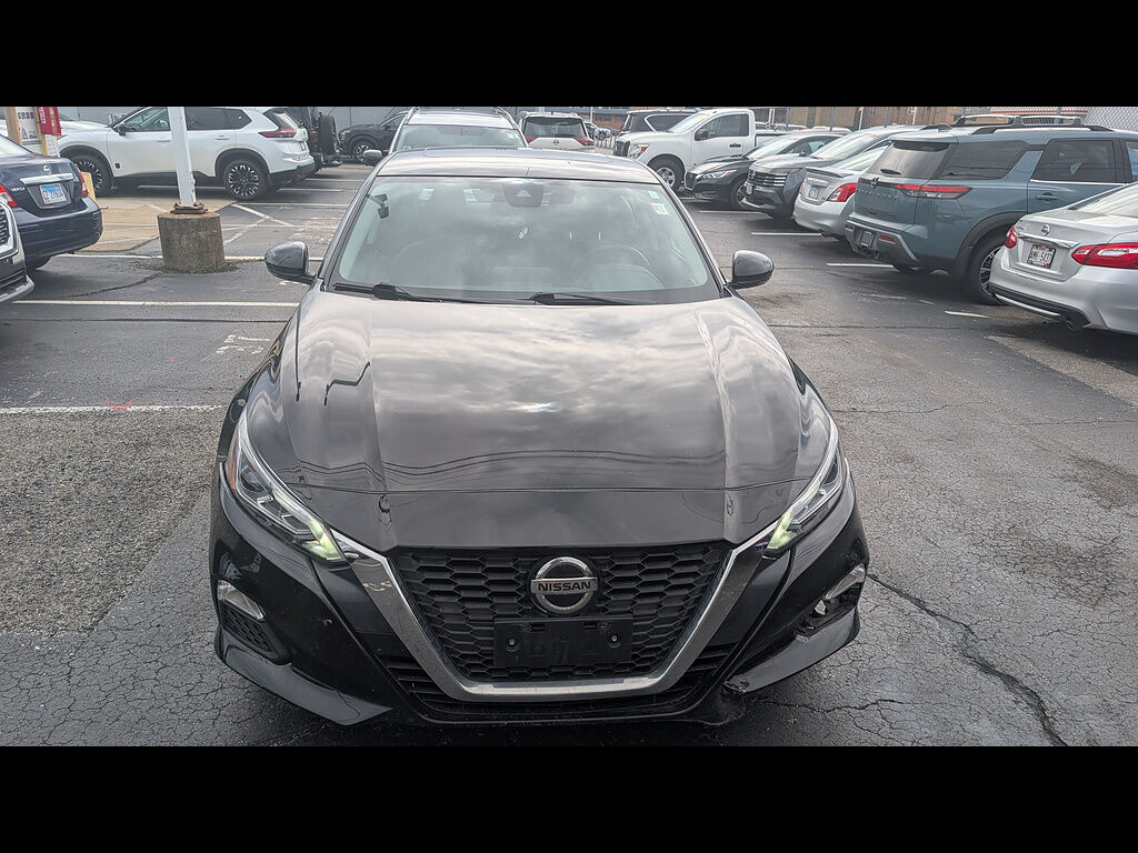 2022 NISSAN Altima