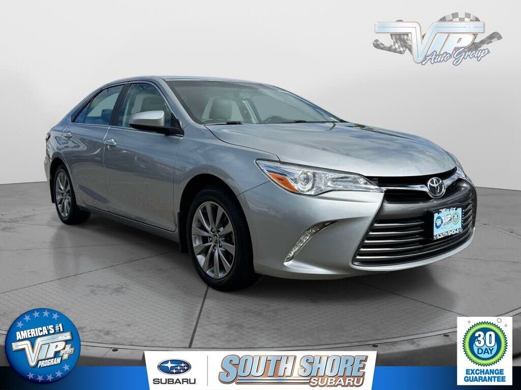 2016 TOYOTA Camry