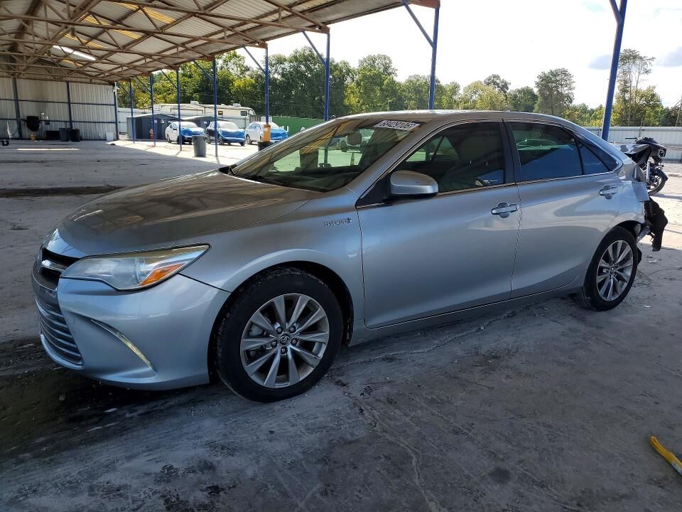 2017 TOYOTA Camry