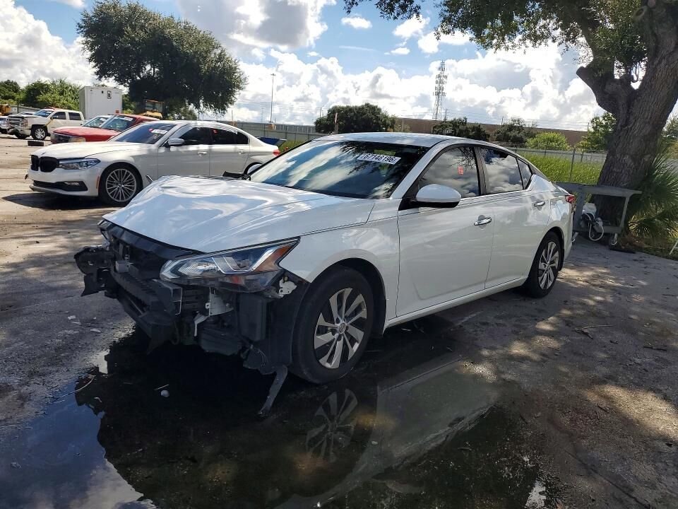 2019 NISSAN Altima