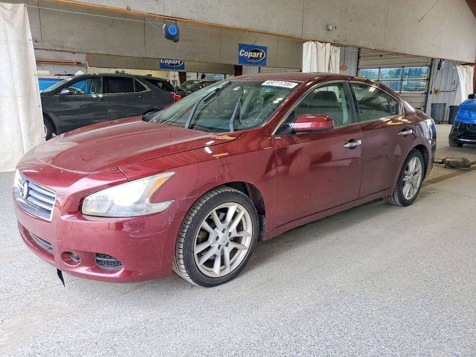 2013 NISSAN Maxima