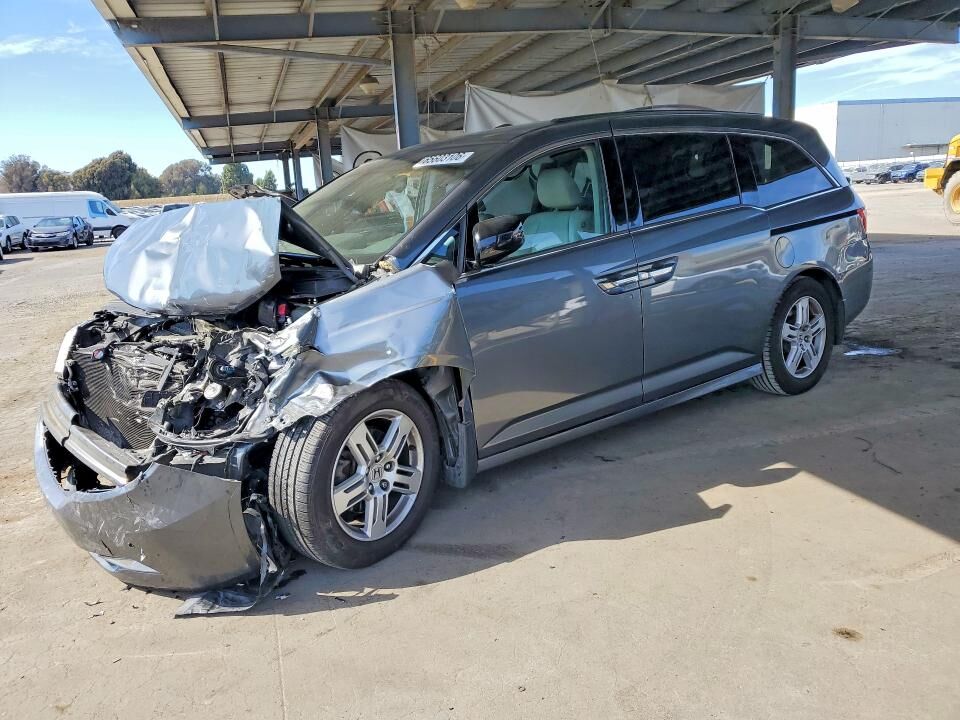 2011 HONDA Odyssey
