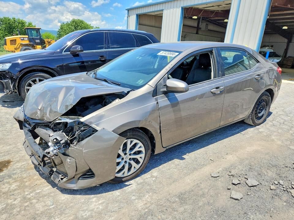 2017 TOYOTA Corolla