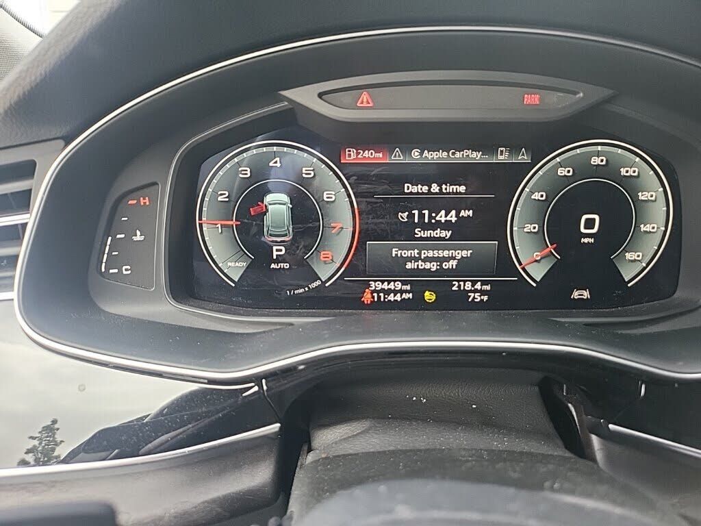 2022 AUDI Q8