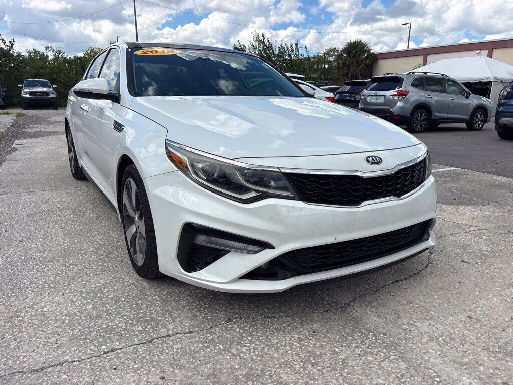 2019 KIA Optima