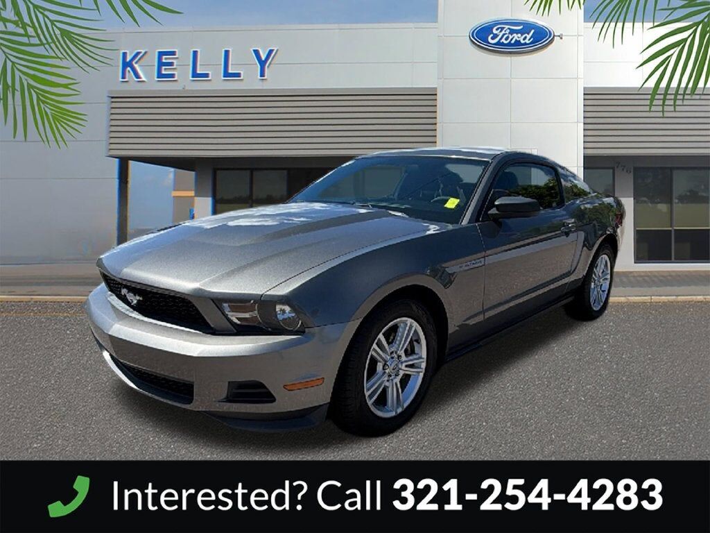 2011 FORD Mustang