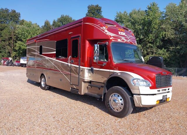 2016 FREIGHTLINER M2
