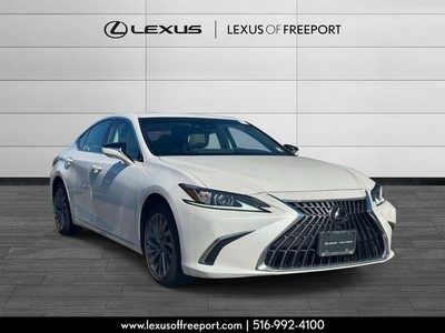 2024 LEXUS ES