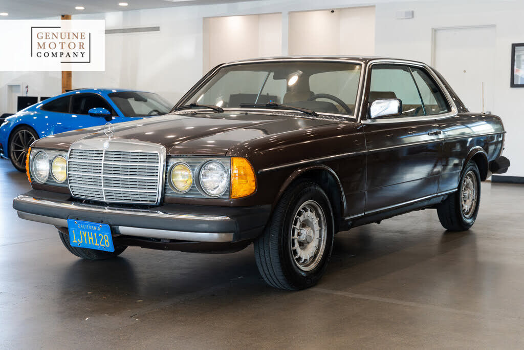 1982 MERCEDES-BENZ 300