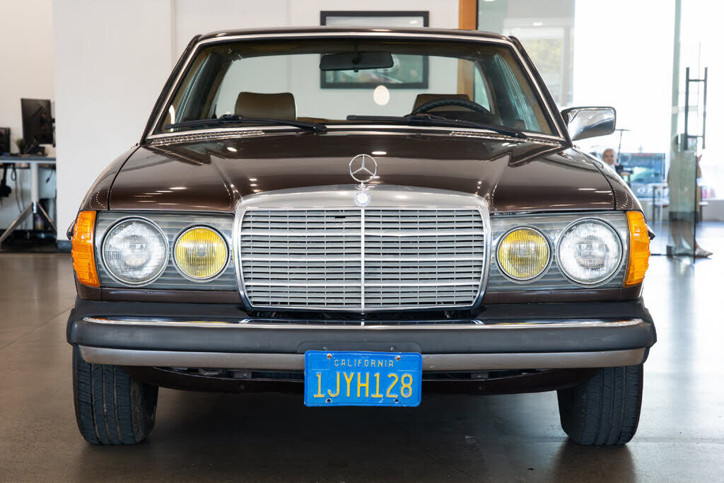 1982 Mercedes-Benz 300