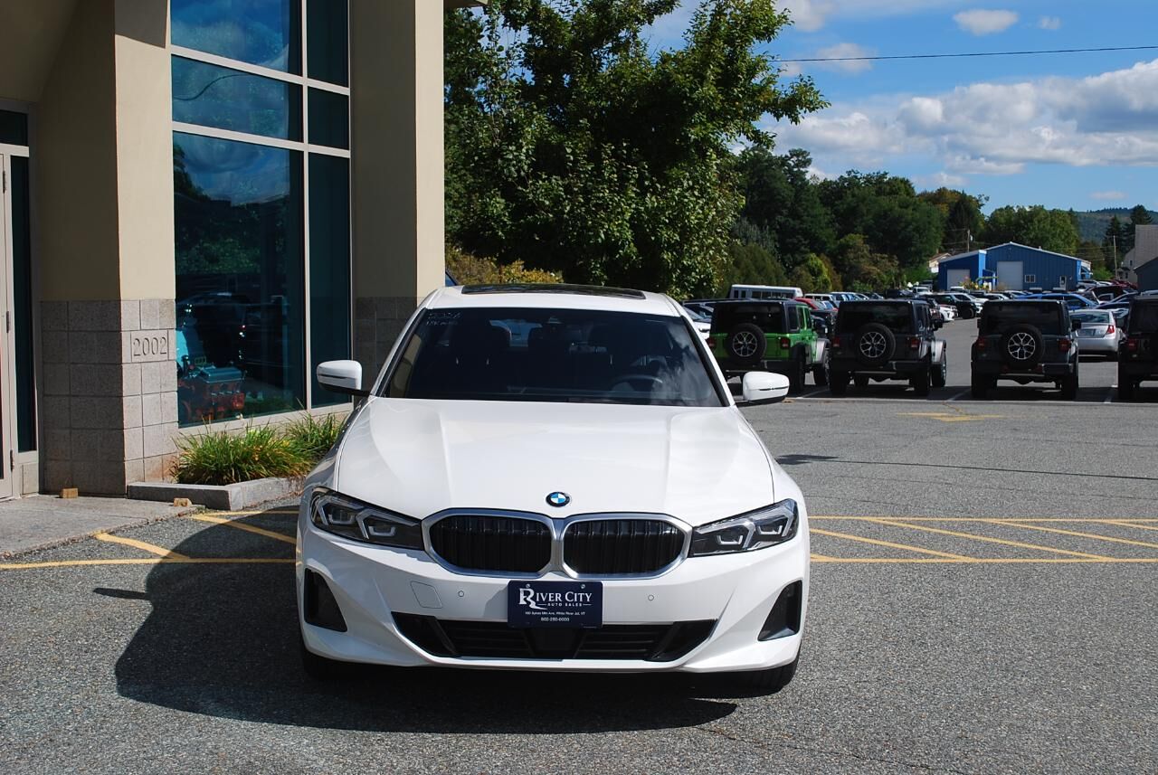 2026 BMW 330i