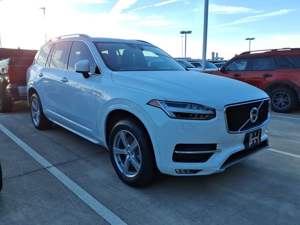 2017 VOLVO XC90