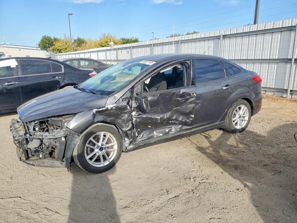 2016 FORD Focus