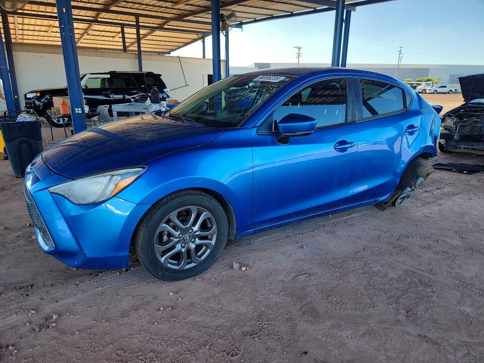 2019 TOYOTA Yaris