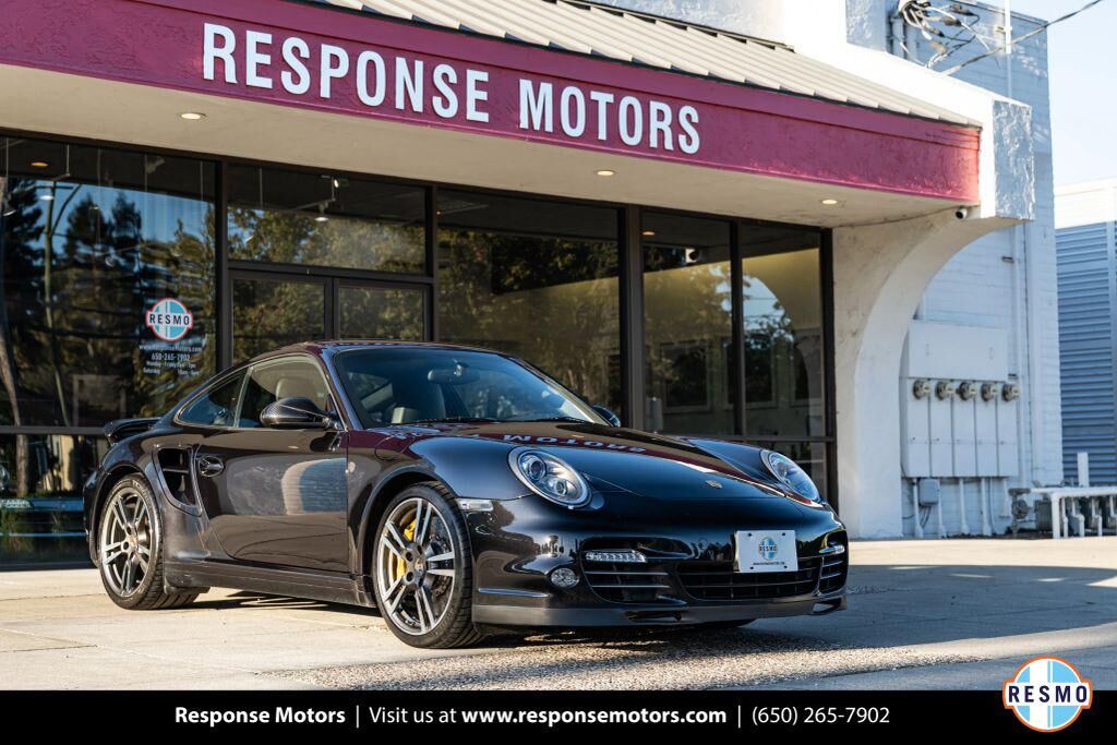 2010 PORSCHE 911