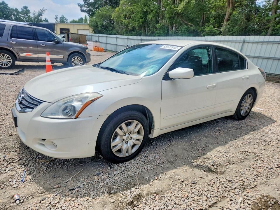 2012 NISSAN Altima