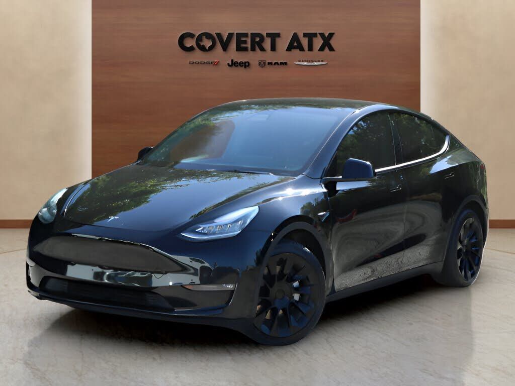 2021 TESLA Model Y