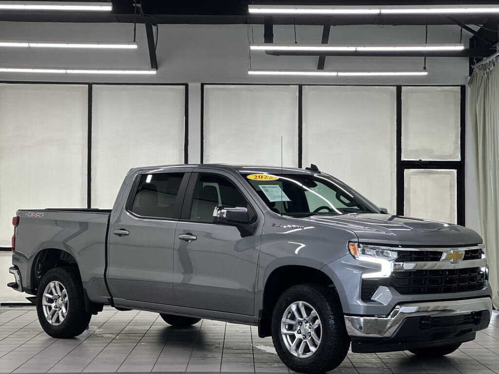 2023 CHEVROLET Silverado