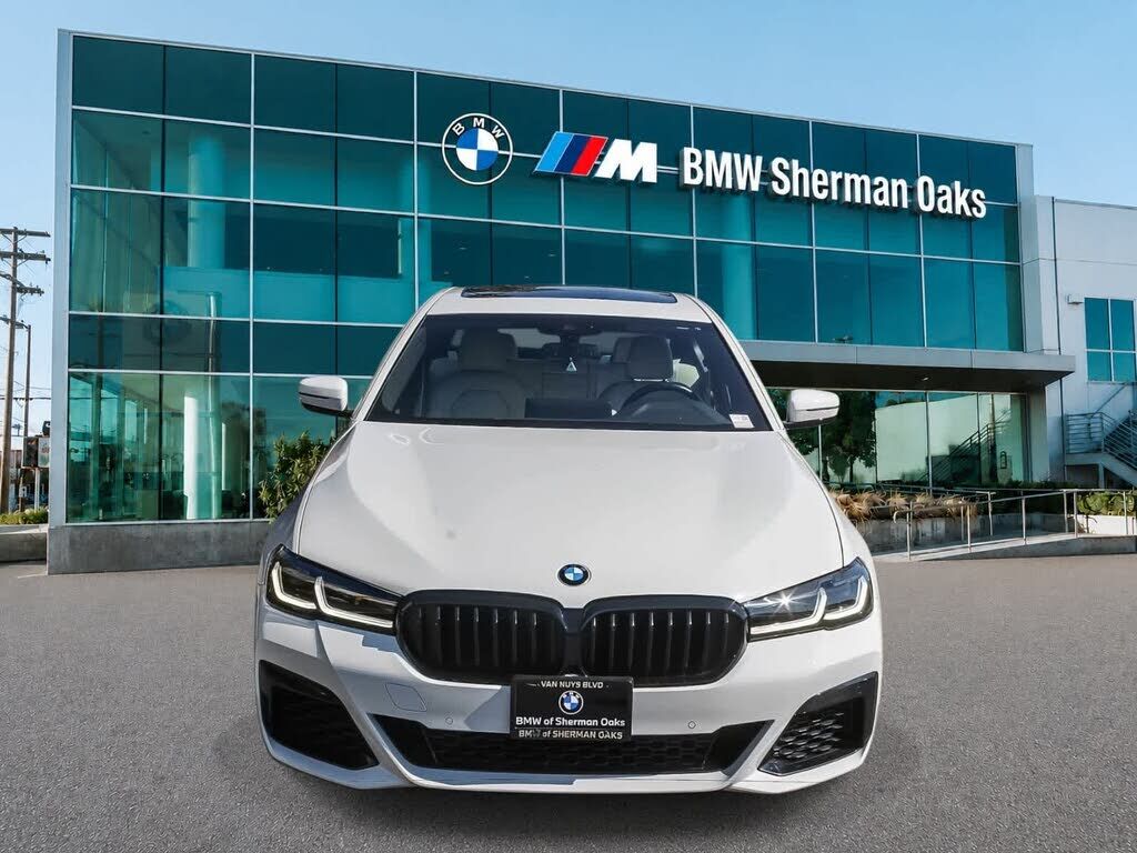 2023 BMW 540i