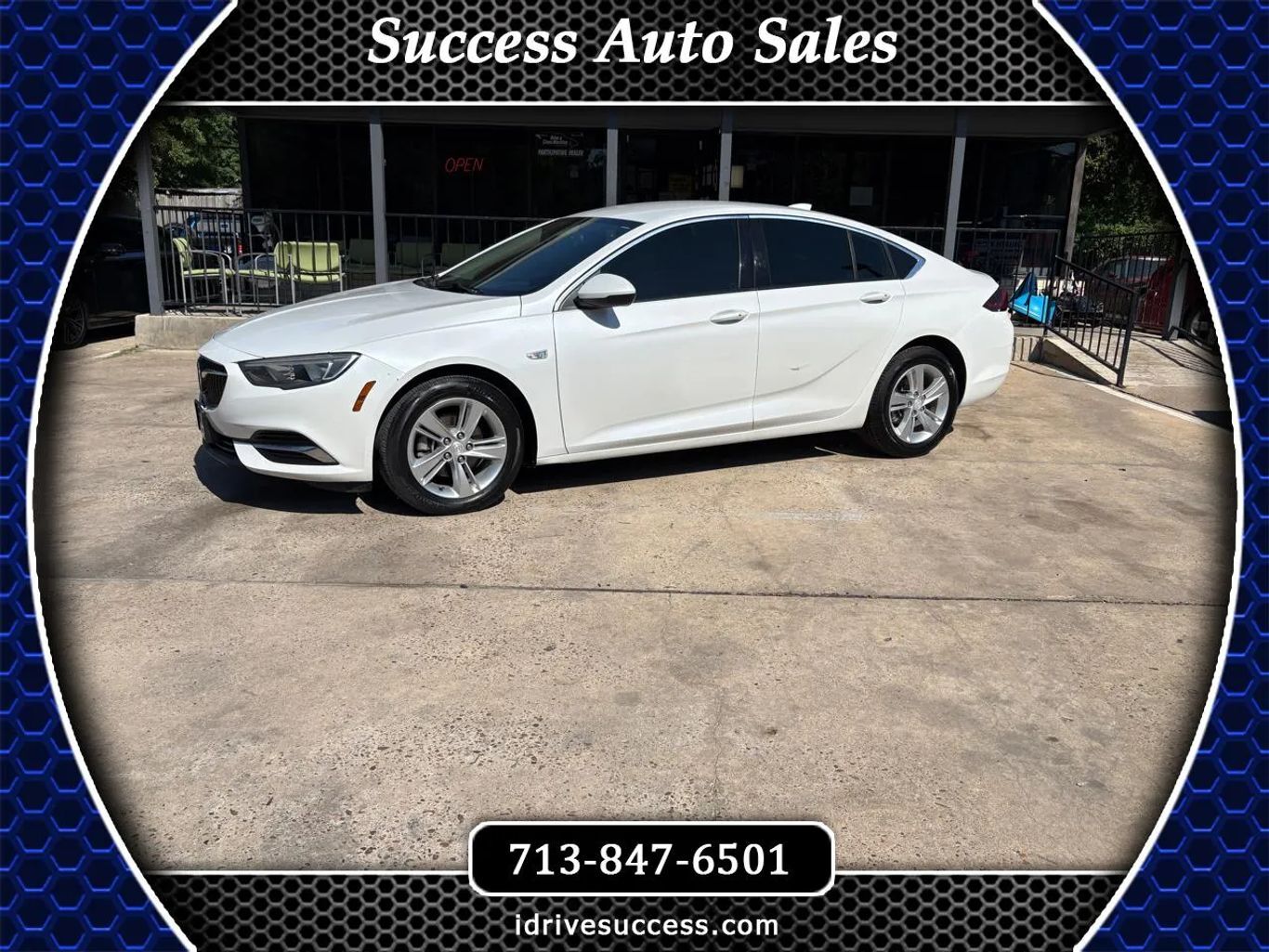 2018 BUICK Regal