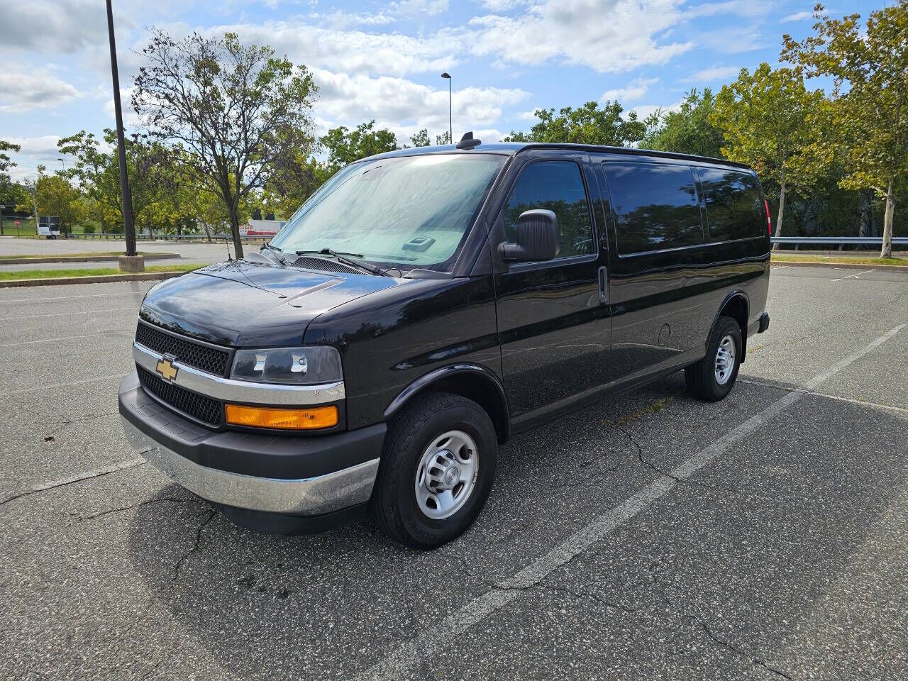 2019 CHEVROLET Express