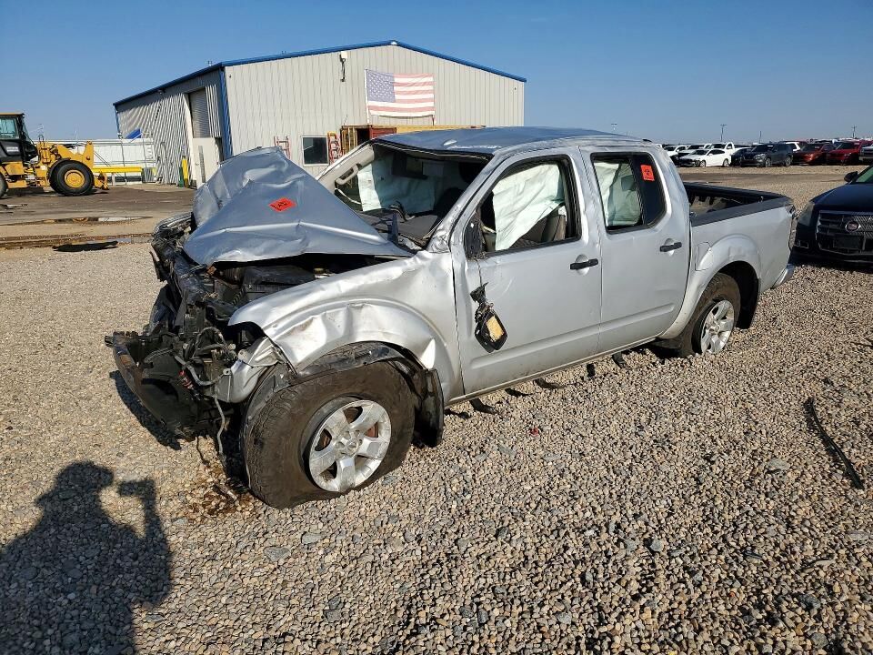2013 NISSAN Frontier