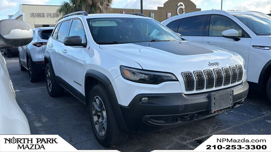 2021 JEEP Cherokee