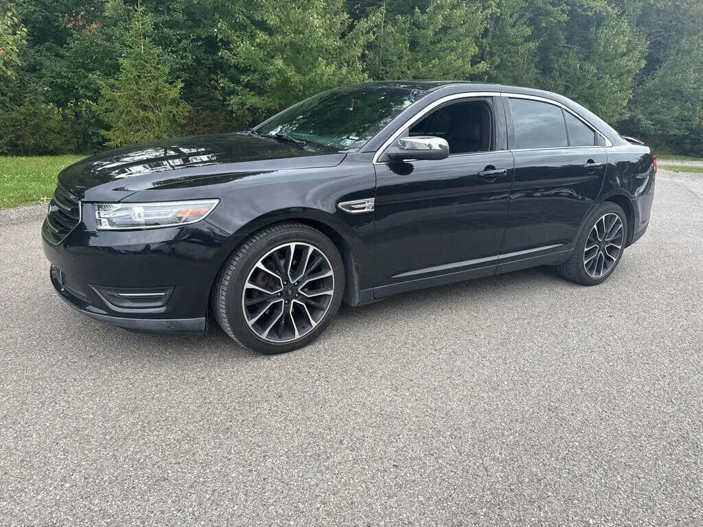 2019 FORD Taurus