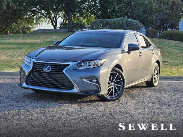 2016 LEXUS ES