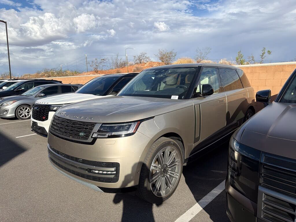 2025 LAND ROVER Range Rover
