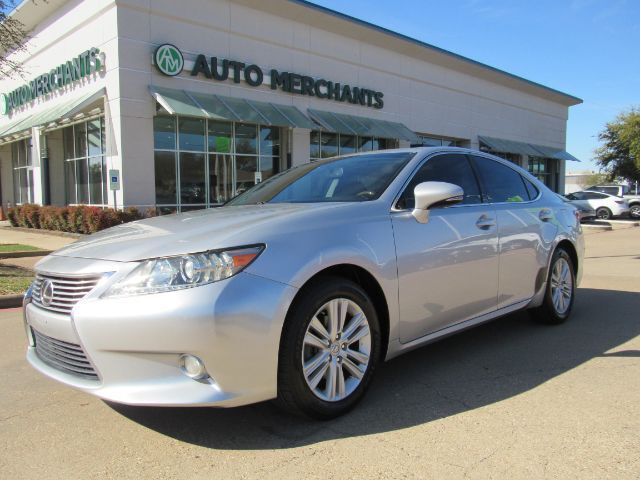 2013 LEXUS ES