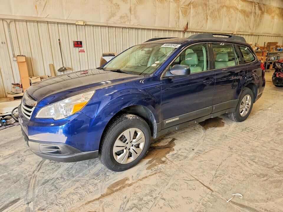 2010 SUBARU Outback
