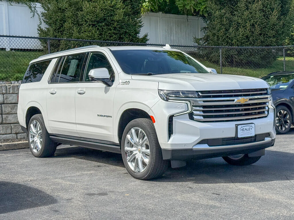 2024 CHEVROLET Suburban