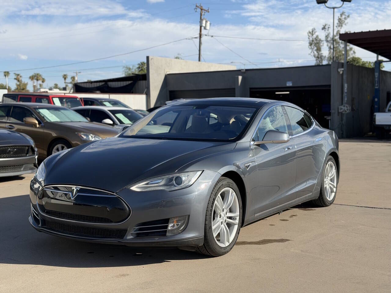 2014 TESLA Model S