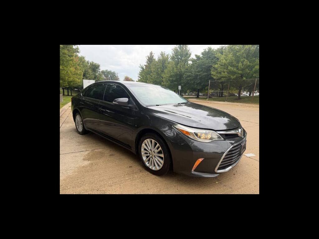 2017 TOYOTA Avalon