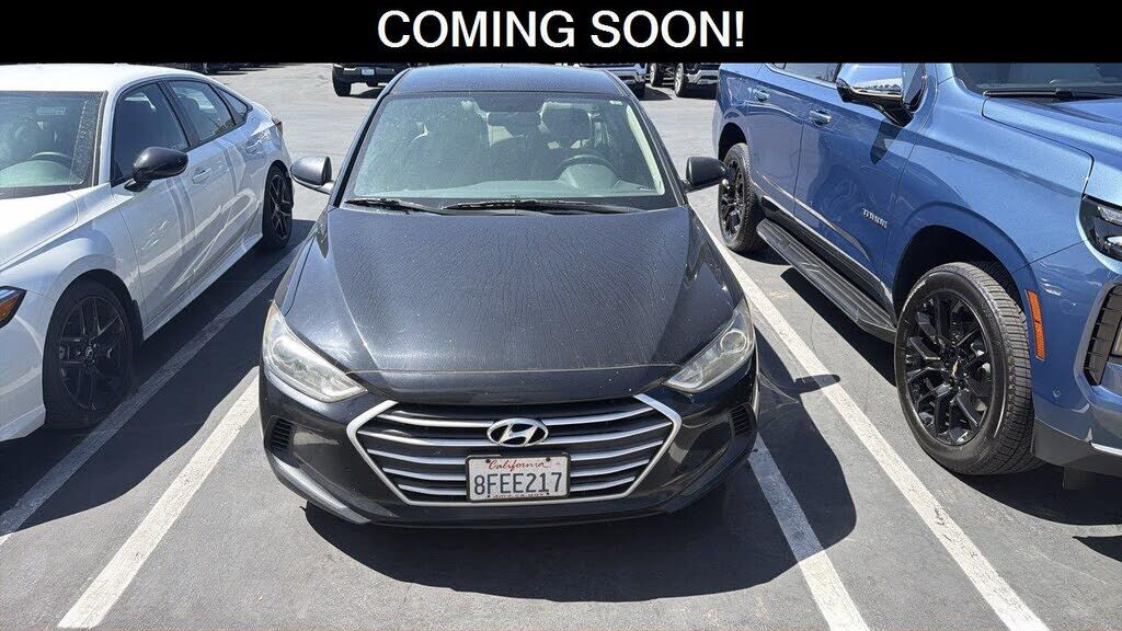 2018 HYUNDAI Elantra