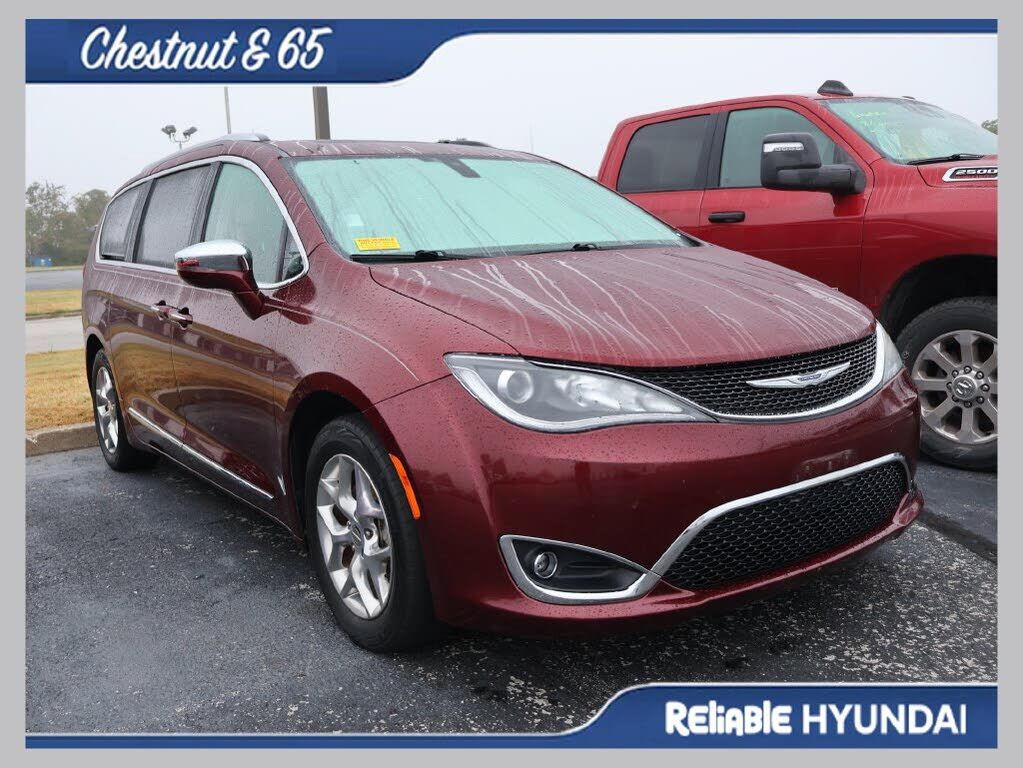 2019 CHRYSLER Pacifica