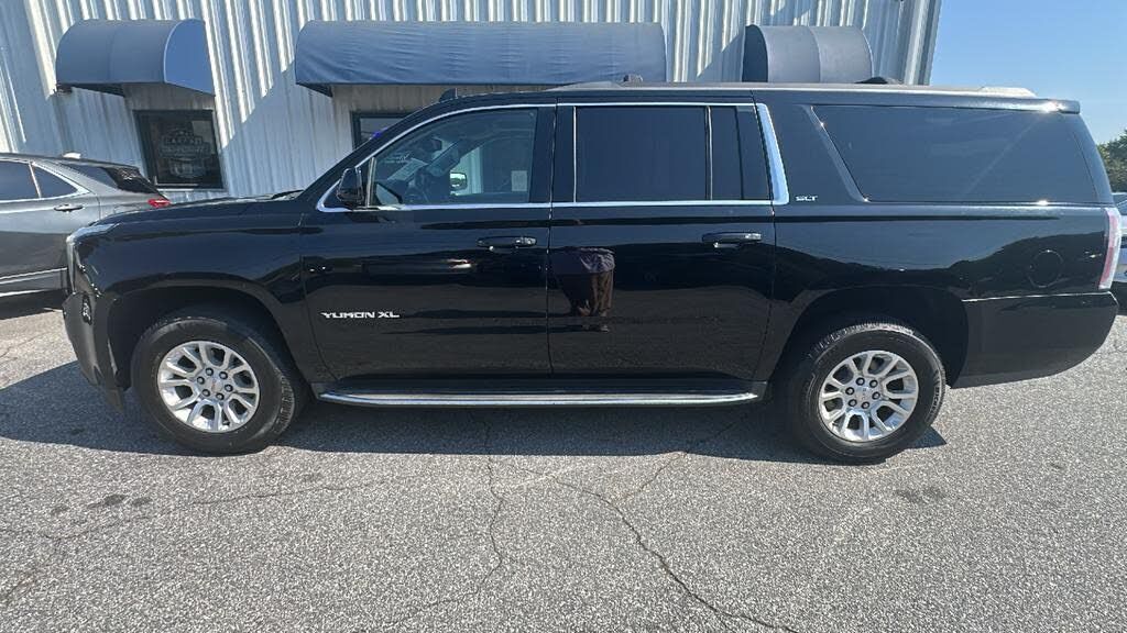 2017 GMC Yukon XL
