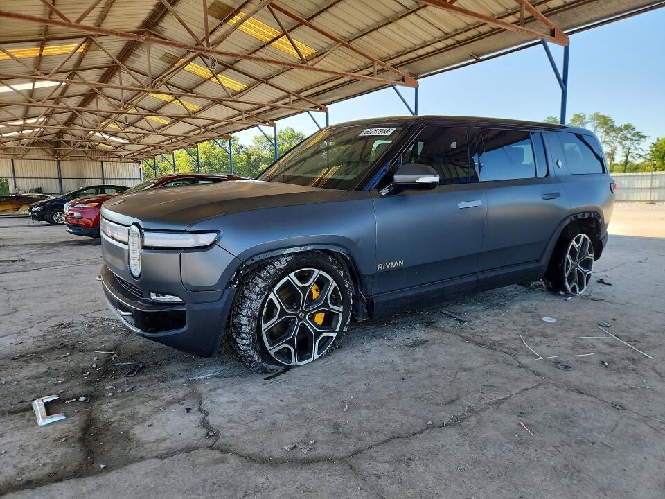 2023 RIVIAN R1S