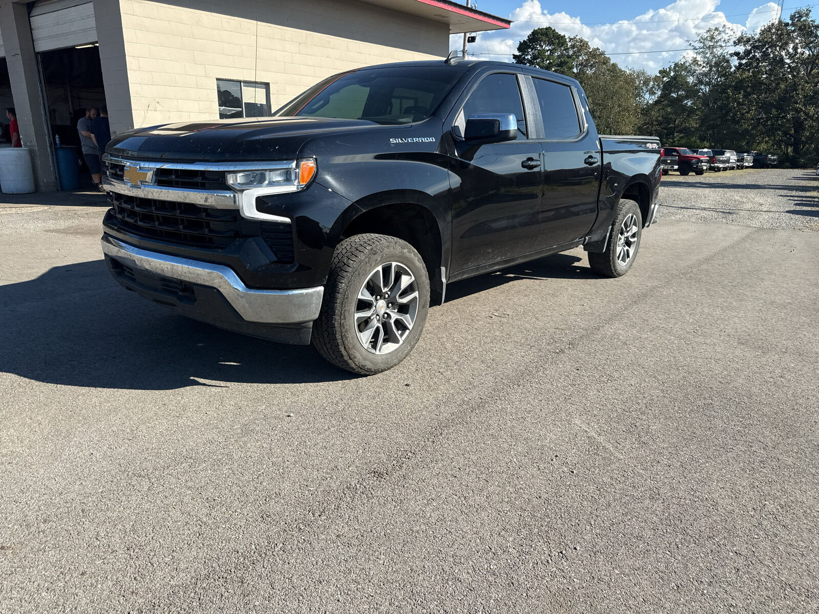 2025 CHEVROLET Silverado