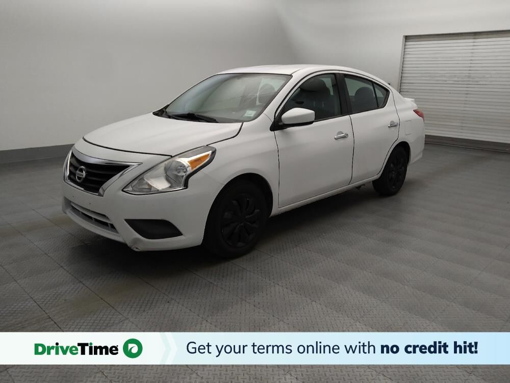 2019 NISSAN Versa
