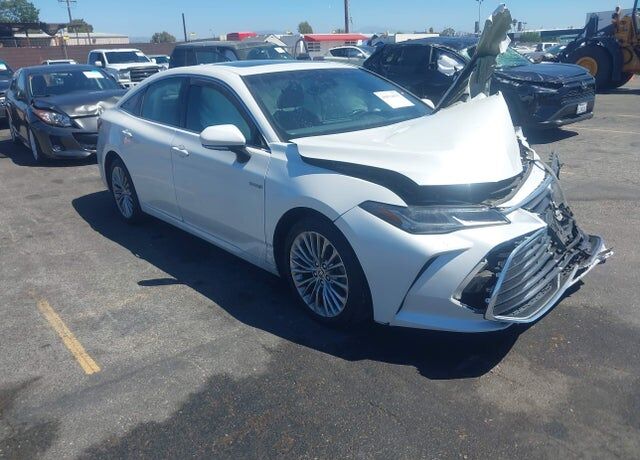 2021 TOYOTA Avalon